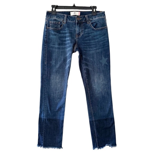 CAbi Celebrity Star Slim Boyfriend Two-Tone Denim Jeans Style# 3937 Size 2 - Picture 1 of 14